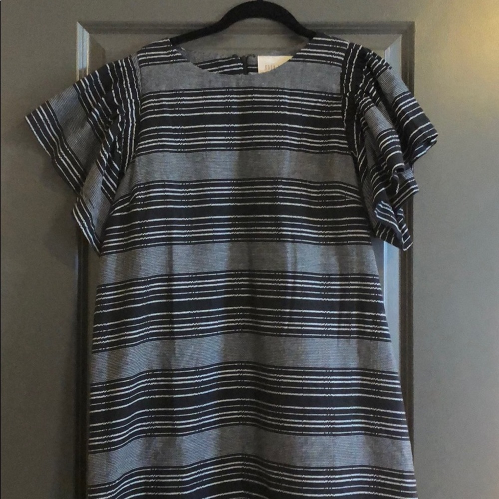 Anthropologie Textured Flounce dress, sz M
